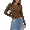 Zeagoo Womens Long Sleeve Stretch Crewneck Ribbed T-Shirt Slim Fit Casual Basic Tops S-XXL(Brown)