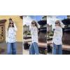 Zeagoo Women’s Casual Long Sleeve Shirts Crew Neck Round Hem Loose T-Shirts Tunic Tops with Thumb Holes(Floral White)