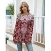 Zeagoo Women’s Casual Long Sleeve Shirts Crew Neck Round Hem Loose T-Shirts Tunic Tops with Thumb Holes(Red Print)