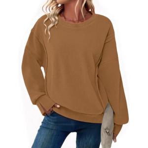 Zeagoo Women’s Casual Sweatshirts Crewneck Long Sleeve Fuzzy Fleece Jackets Side Slit Midweight Pullover Fall Fashion 2025(Brown)