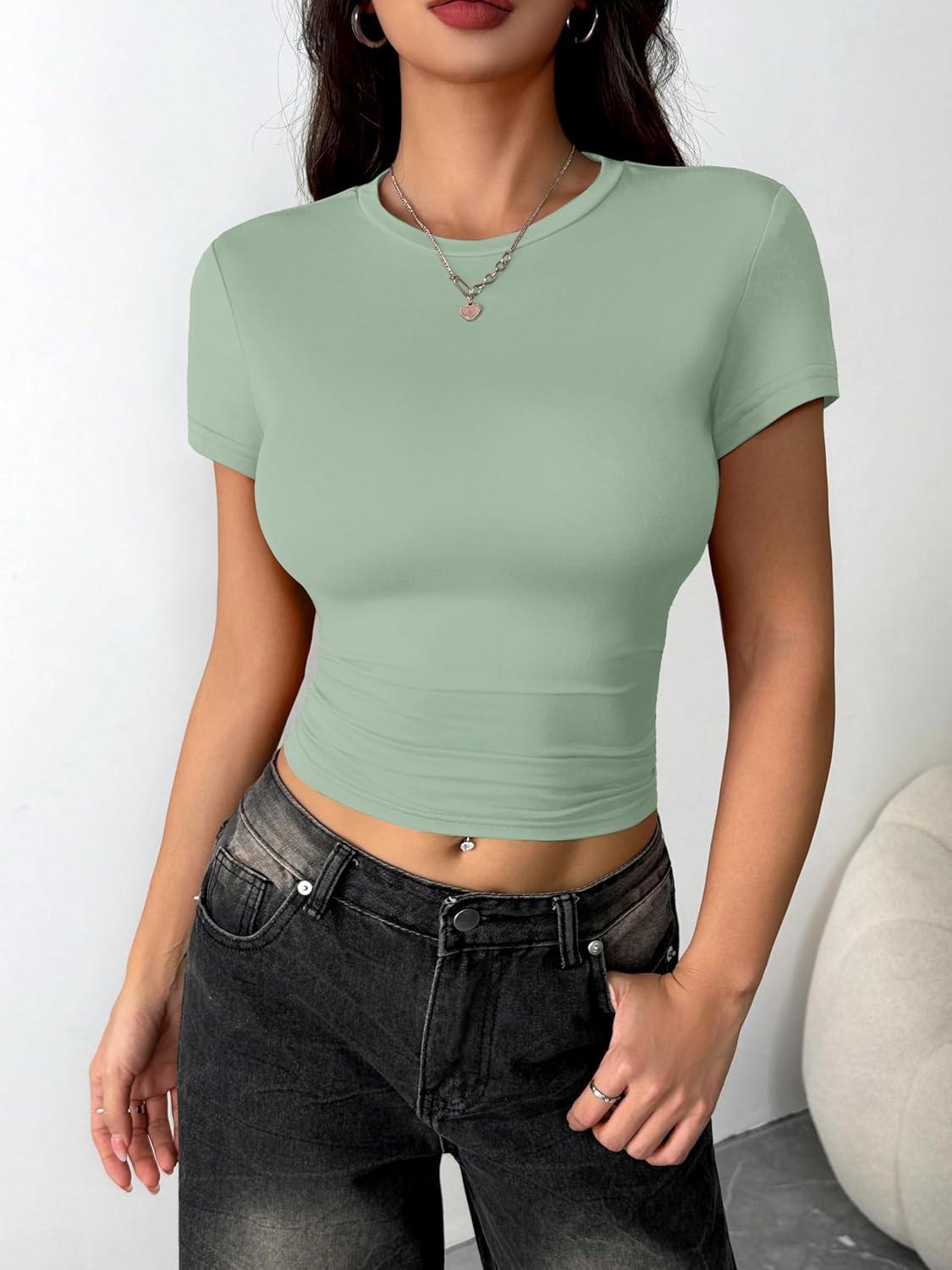 imageZeagoo Women Crewneck Slim Fitted Short Sleeve T Shirts Cute Stretchy Bodycon Basic Tee TopsLight Green