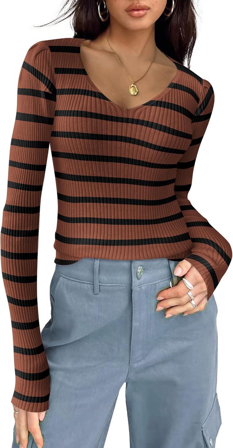 imageZeagoo Fall Sweaters for Women 2024 Casual Long Sleeve Shirts V Neck Pullover Puff Slim Fit Tops