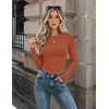 Zeagoo Women Long Sleeve Shirts Slim Fit Going Out Tops Crewneck Basic Tee | Stretchy Fitted Tops for Casual, Versatile T-Shirt, Soft Layering Shirts, Perfect for Summer and Fall Outfits(Caramel)