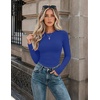 Zeagoo Women Long Sleeve Shirts Slim Fit Going Out Tops Crewneck Basic Tee | Stretchy Fitted Tops for Casual, Versatile T-Shirt, Soft Layering Shirts, Perfect for Summer and Fall Outfits(Royal Blue)