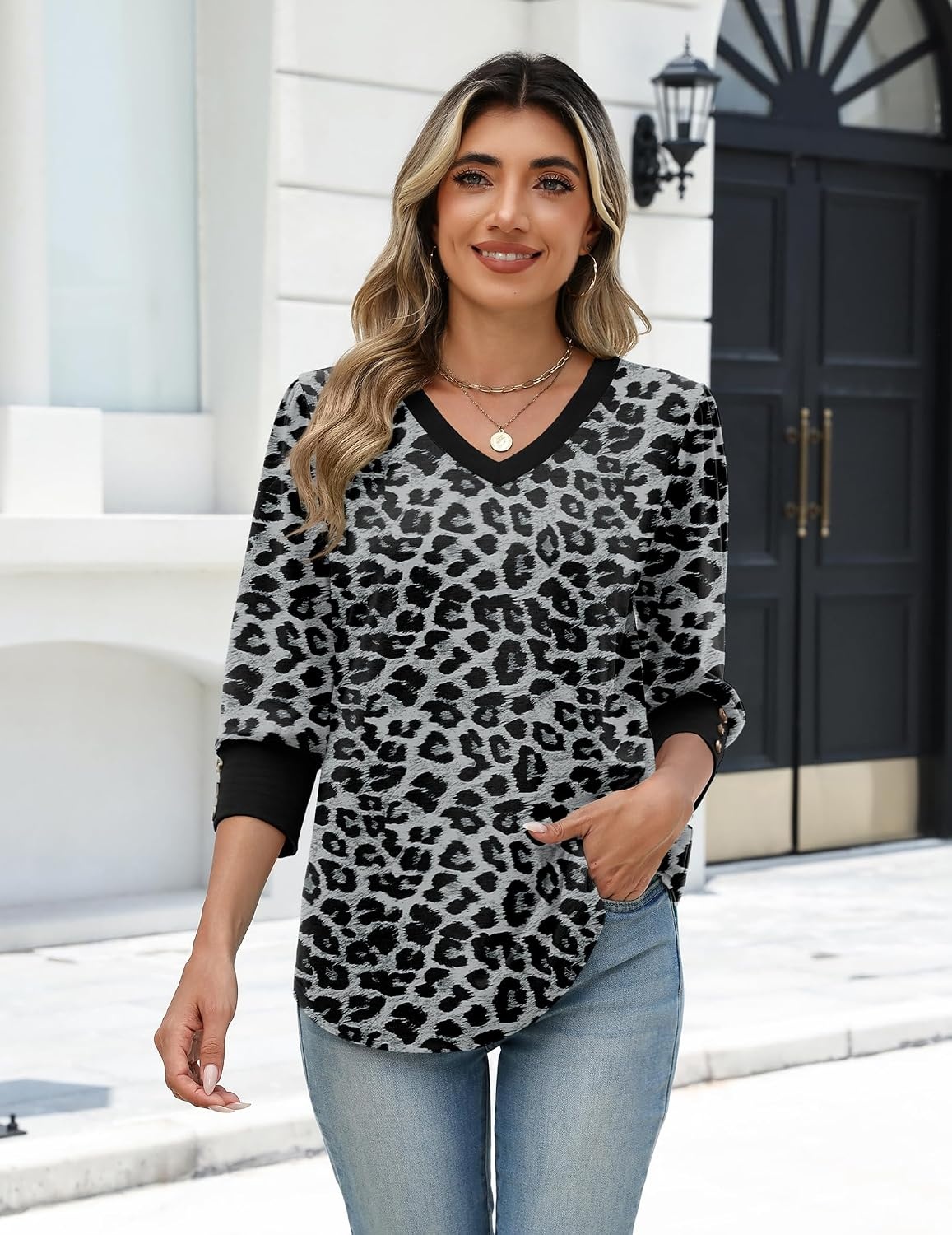 image:imageZeagoo Womens 34 Sleeve V Neck T Shirts Dressy Casual Tops02an438