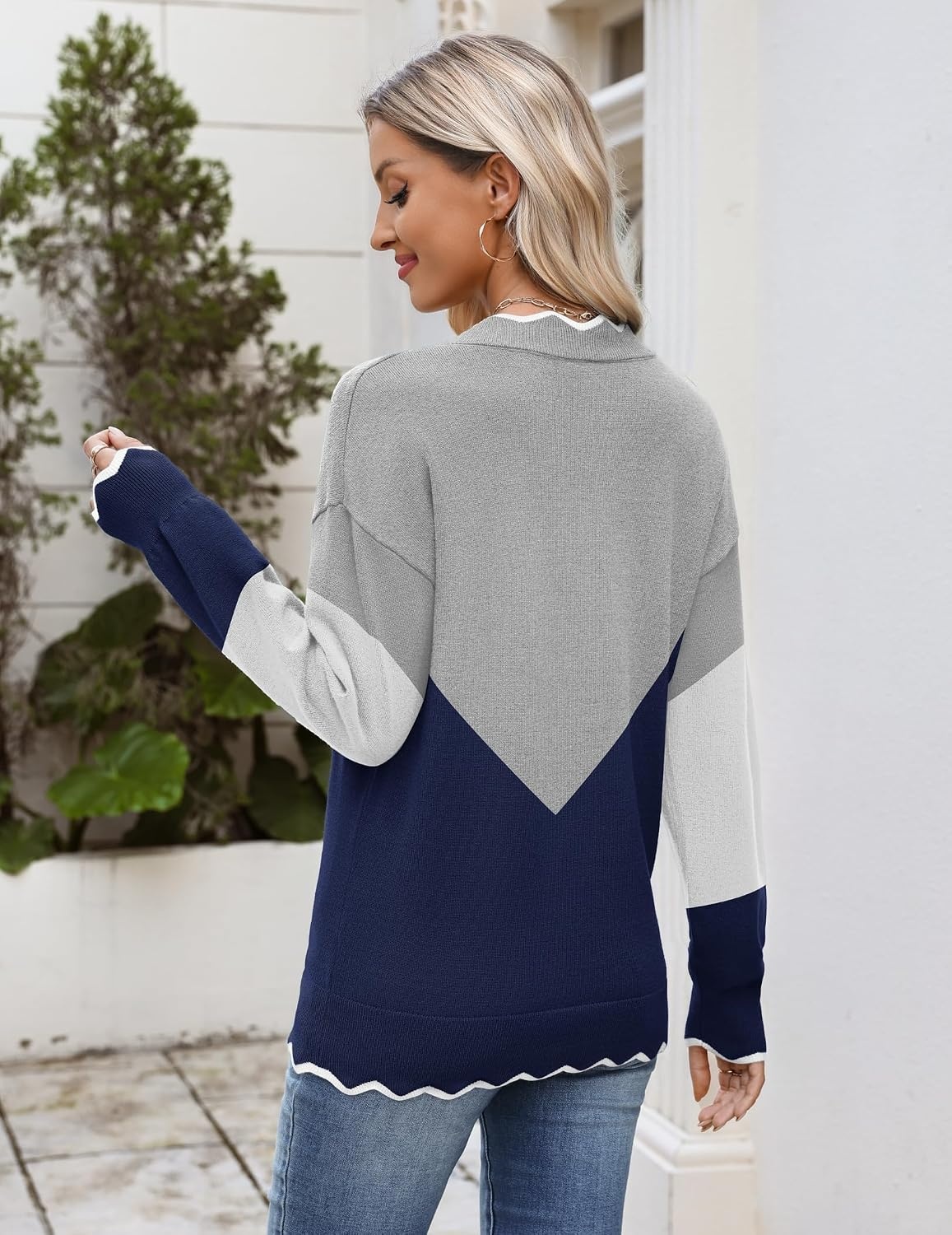 image:imageZeagoo Womens 2026 Fall V Neck Sweater Long Sleeve Lightweight Knit TopsY Grey Navy