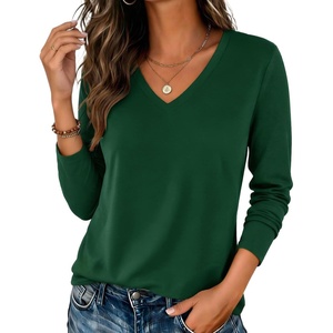 Zeagoo Womens Shirts Long Sleeve Tops V Neck Casual Basic Tee Fall Outfits(Forest Green)