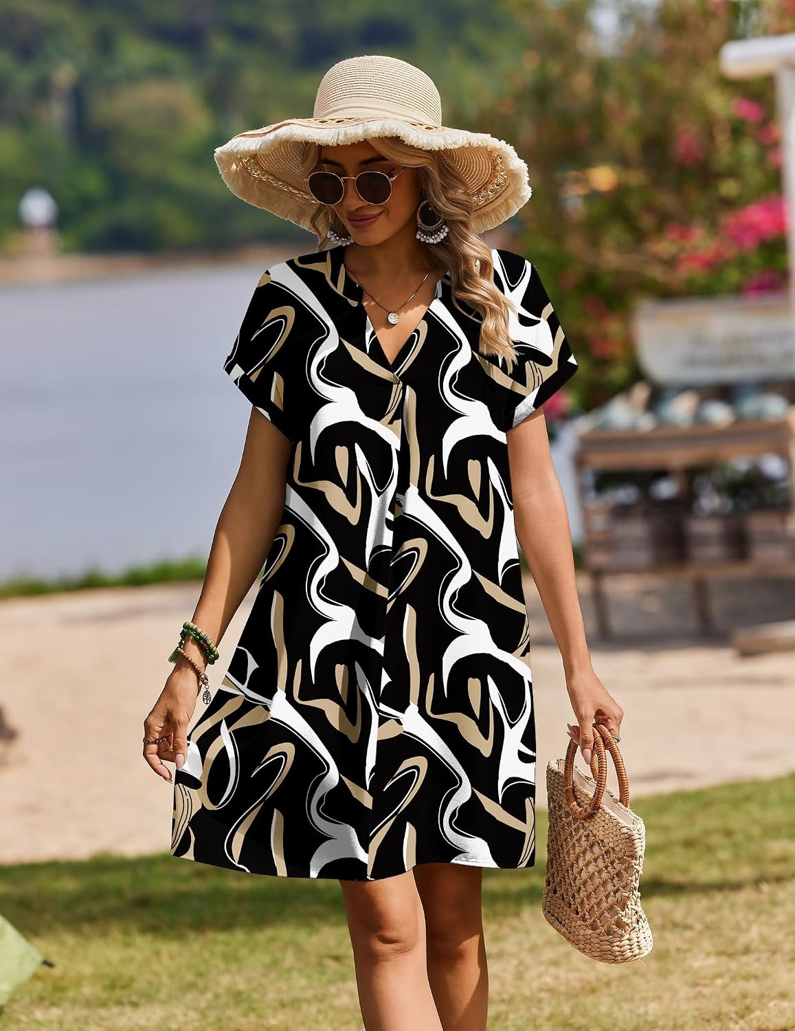 image:imageZeagoo Summer Dresses for Women Shift Dress Casual Mini Vacation SundressAbstract Brush