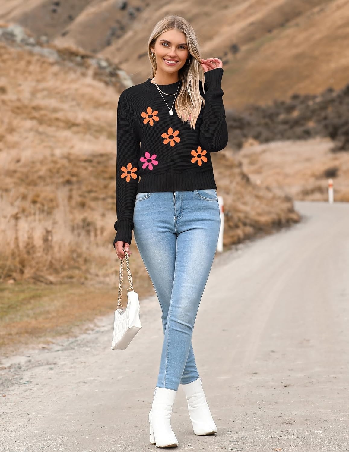 image:imageZeagoo Womens 2026 Fall Crewneck Cropped Sweaters Long Sleeve Knit TopsZblackflower
