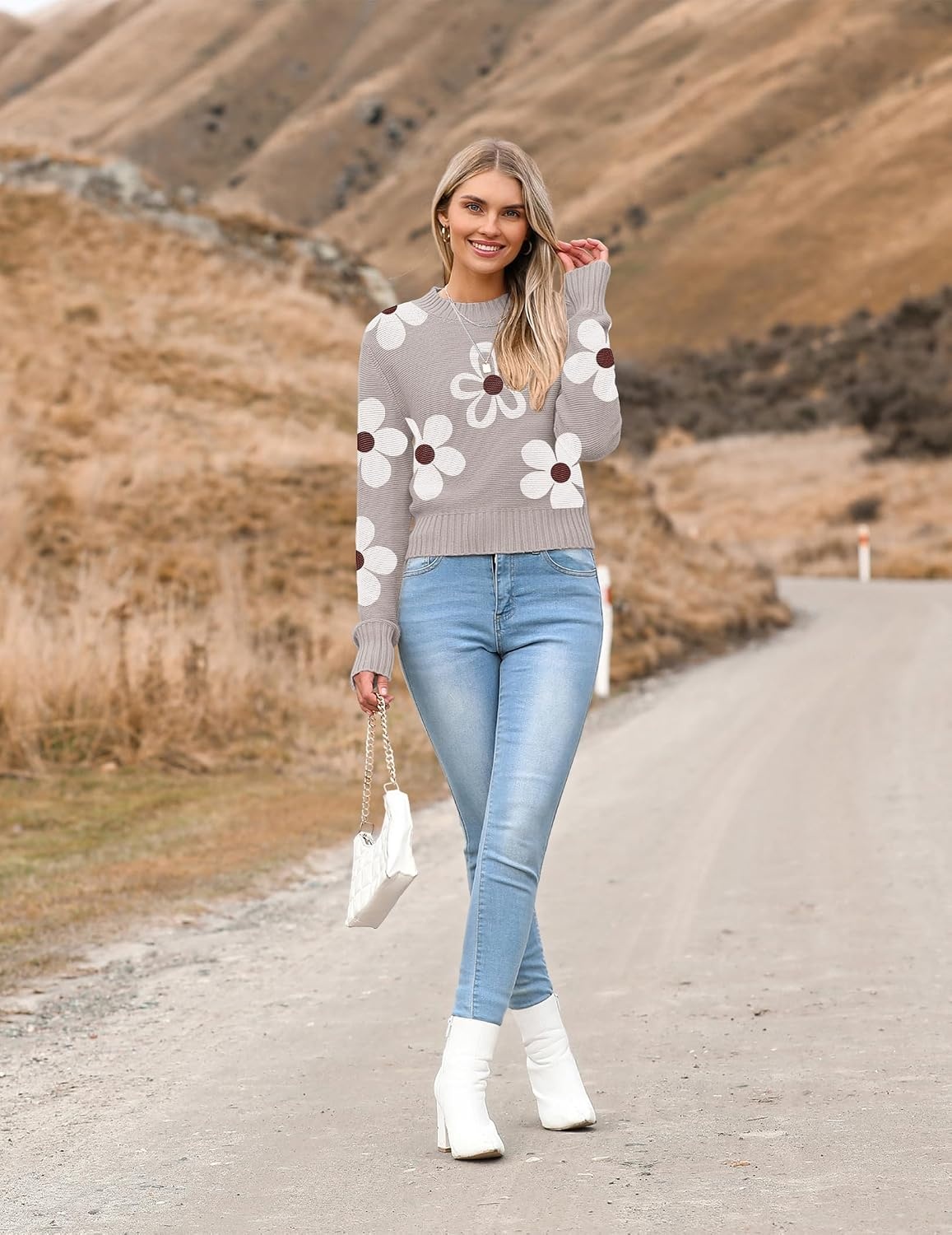 image:imageZeagoo Womens 2026 Fall Crewneck Cropped Sweaters Long Sleeve Knit TopsZfloral White
