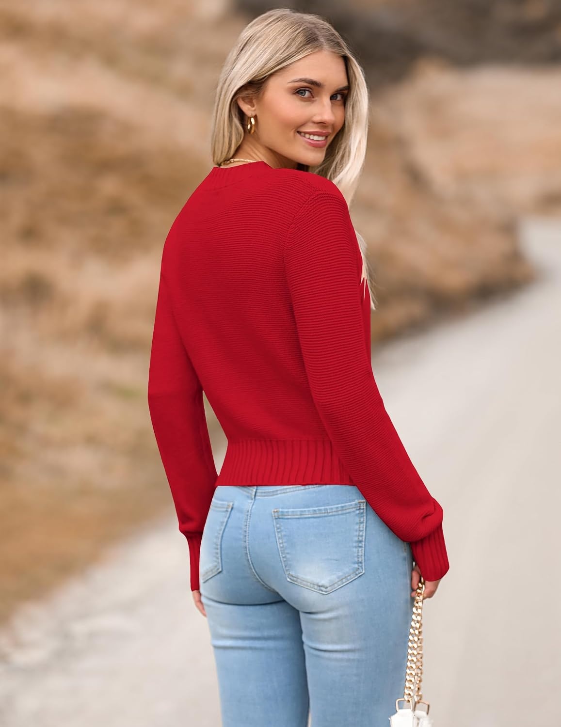 image:imageZeagoo Womens 2026 Fall Crewneck Cropped Sweaters Long Sleeve Knit TopsZmerry