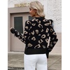 Zeagoo Sweaters for Women Cropped Crewneck Basic 2026 Trendy Fall Tops(Black Leopard Print)
