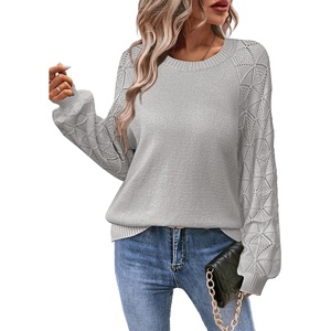 Zeagoo Womens Sweaters 2026 Long Sleeve Crew Neck Lightweight Pullover Knitted Cute Fall Fashion Tops(Light Grey)