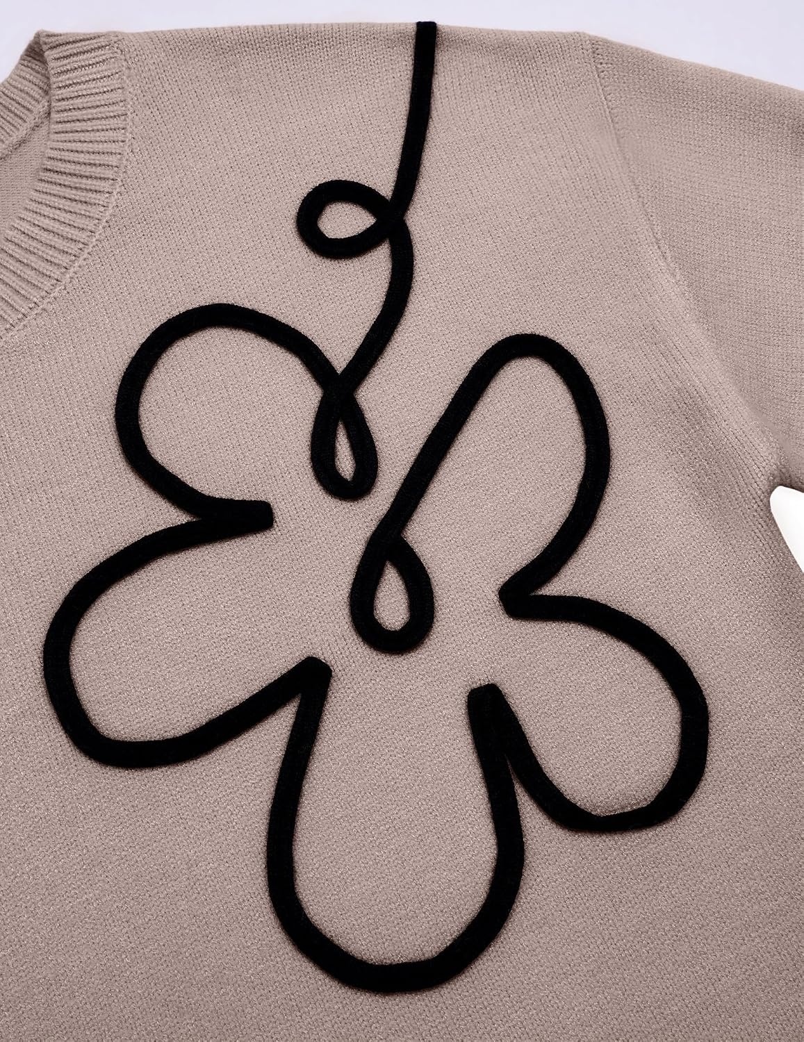 image:imageZeagoo Womens Sweaters 3D Floral Appliques Crewneck Long Sleeve PulloversDeep Khaki