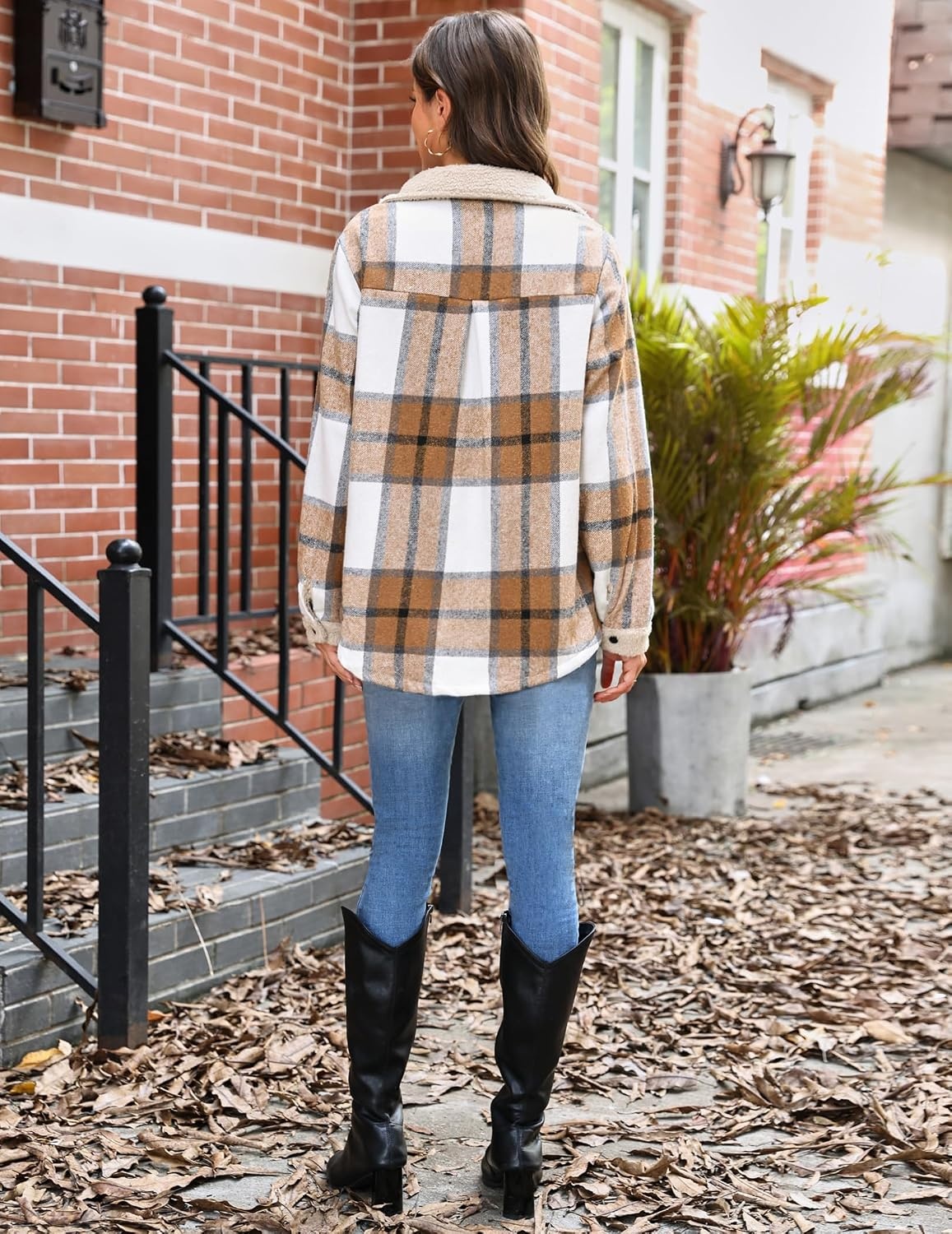 image:imageZEAGOO Womens Flannel Jacket Fleece Lined Shacket Fall Outfits Plaid SherpaApricot