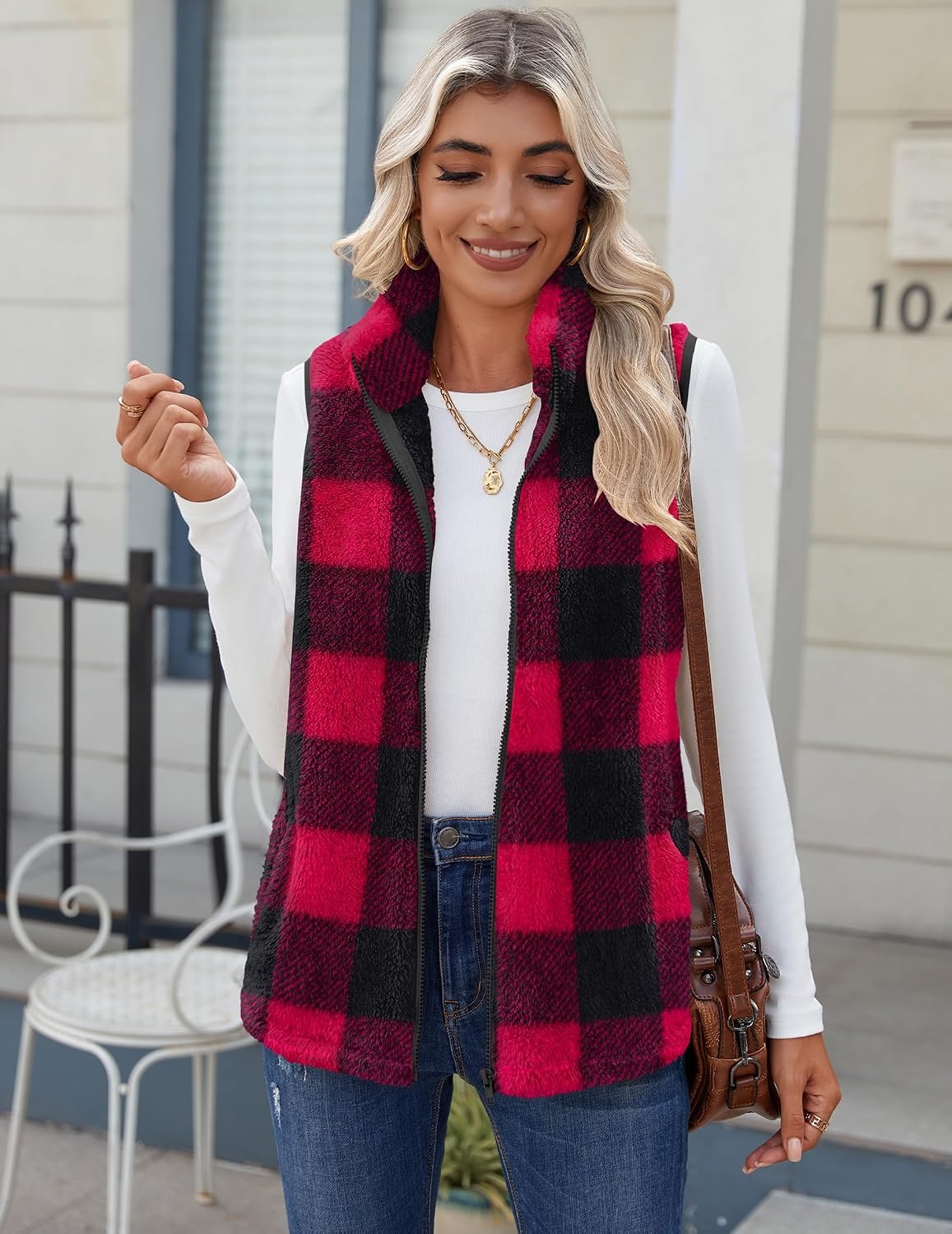 image:imageZeagoo Vest For Women Sleeveless Sherpa Fleece Jackets Zip Up Fall CoatsRed White Plaid