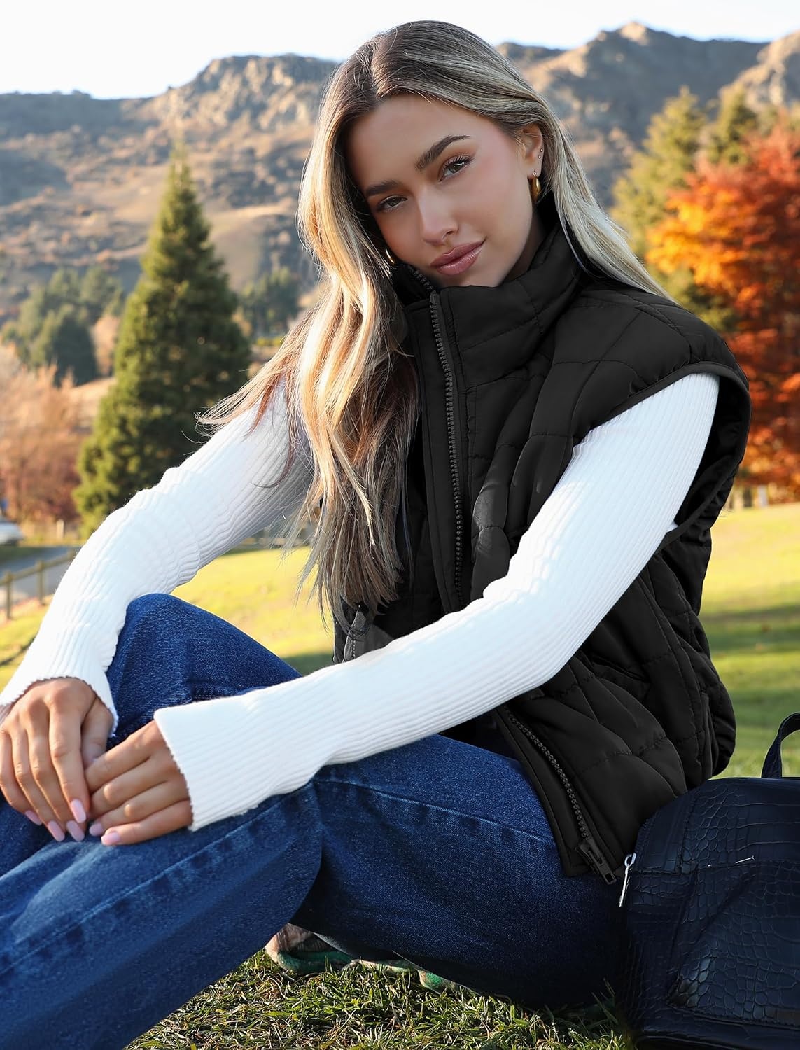 image:imageZeagoo Womens Puffer Vest Ladies Sleeveless Zip Up OuterwearBlack