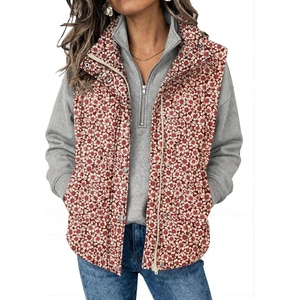 Zeagoo Women Oversized Puffer Vest Stand Collar Zip Up Sleeveless Outerwear(Floral Print)